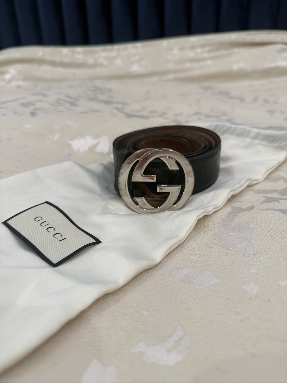 Gucci Men's Dark Brown Leather Belt with Silver Interlocking G Buckle